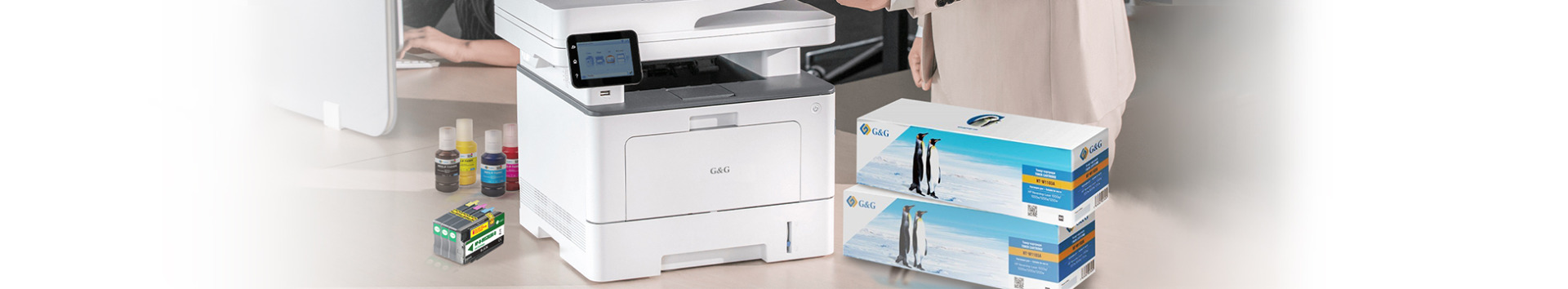 Distributeur du<span class='text-primary uppercase'>n°1 mondial</span> des cartouches et toners compatibles<span class='text-primary'>auprès des revendeurs</span>